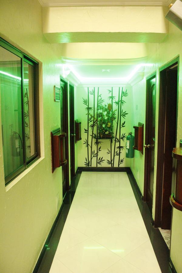 Motel Piramides De Cristal Богота Екстериор снимка