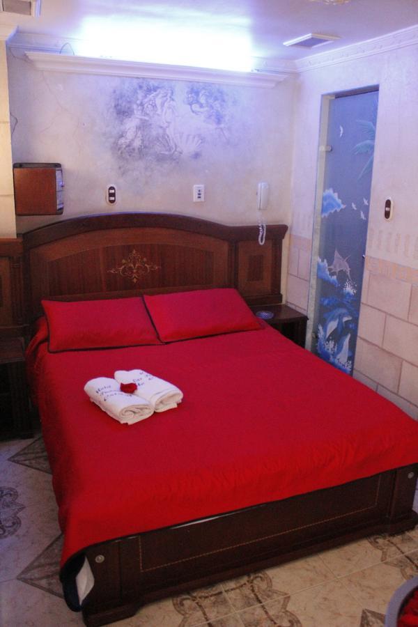Motel Piramides De Cristal Богота Екстериор снимка