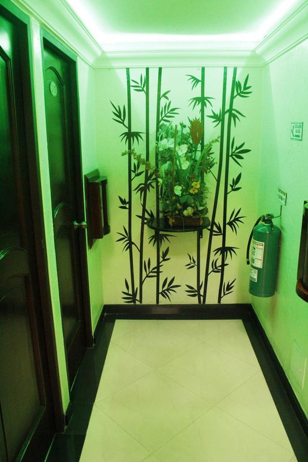 Motel Piramides De Cristal Богота Екстериор снимка